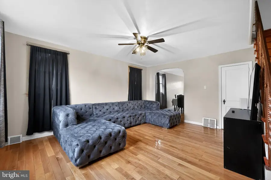 6651 Gillespie St, Philadelphia, PA 19135 - #3