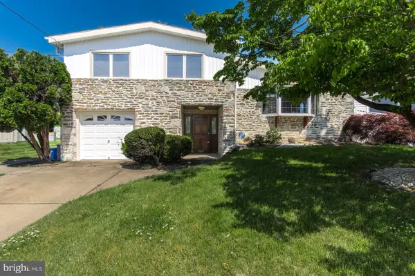 9316 Laramie Rd, PHILADELPHIA, PA 19115