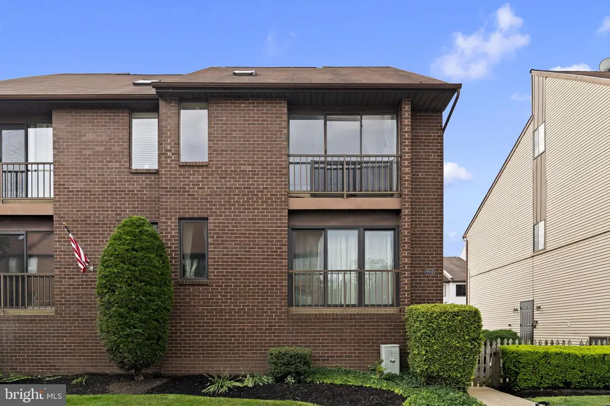 9551-00 James St #15b, Philadelphia, PA 19114 - #1