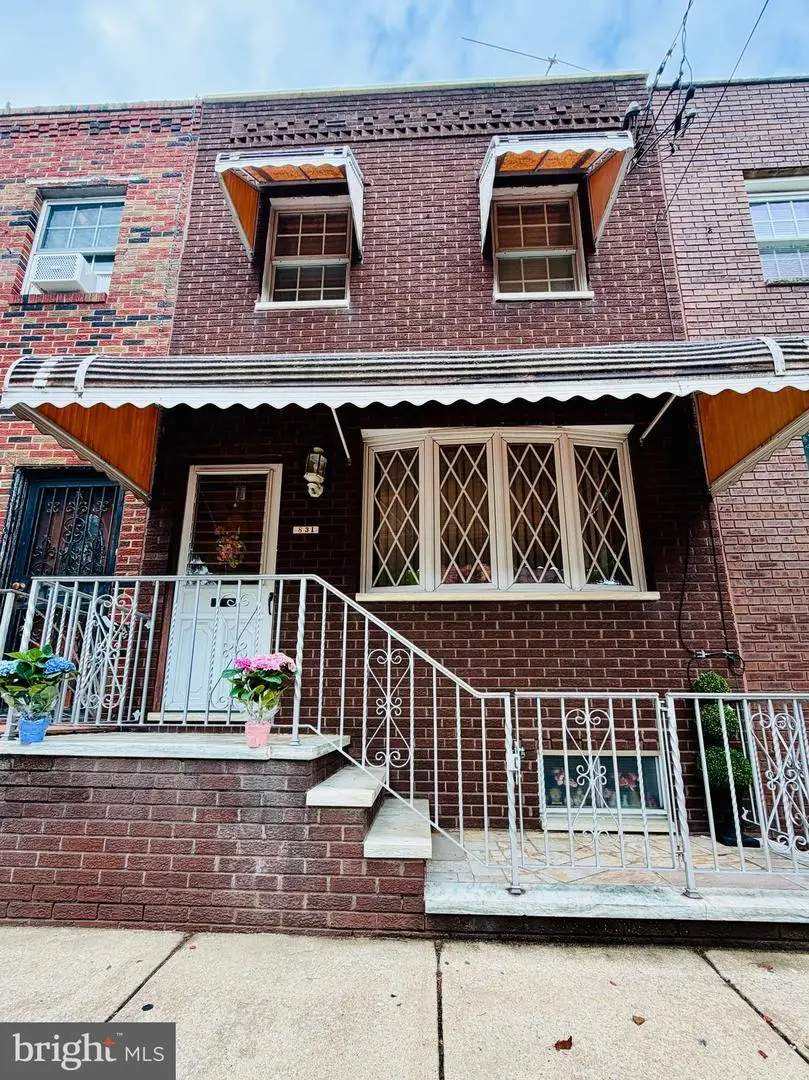 831 Moore St, Philadelphia, PA 19148 - #1