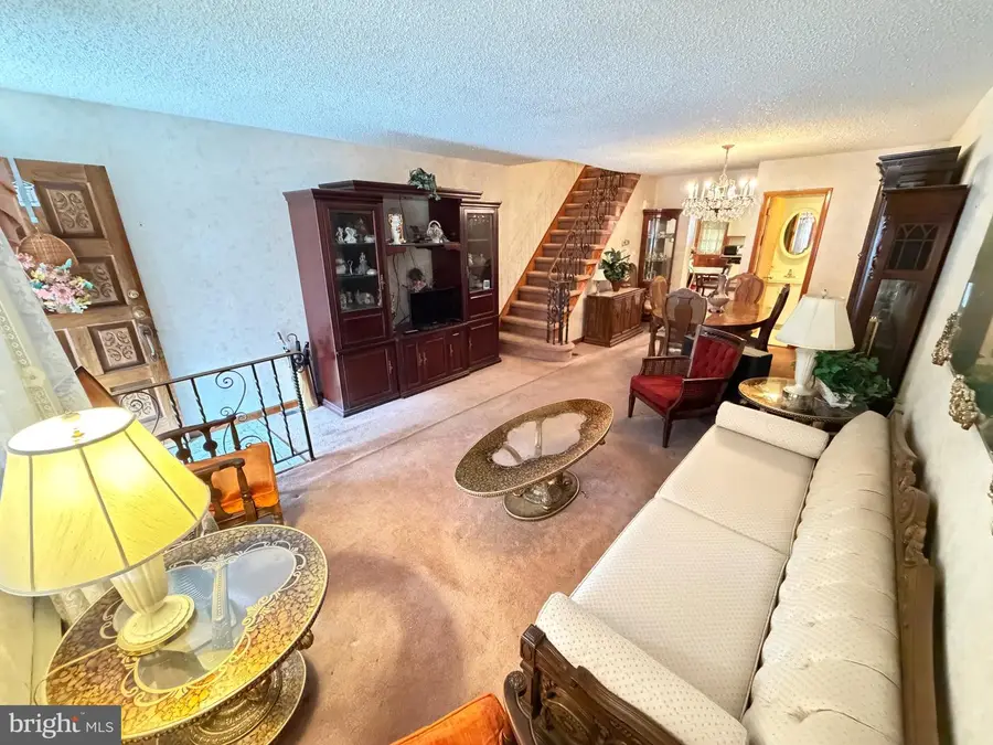 831 Moore St, Philadelphia, PA 19148 - #3