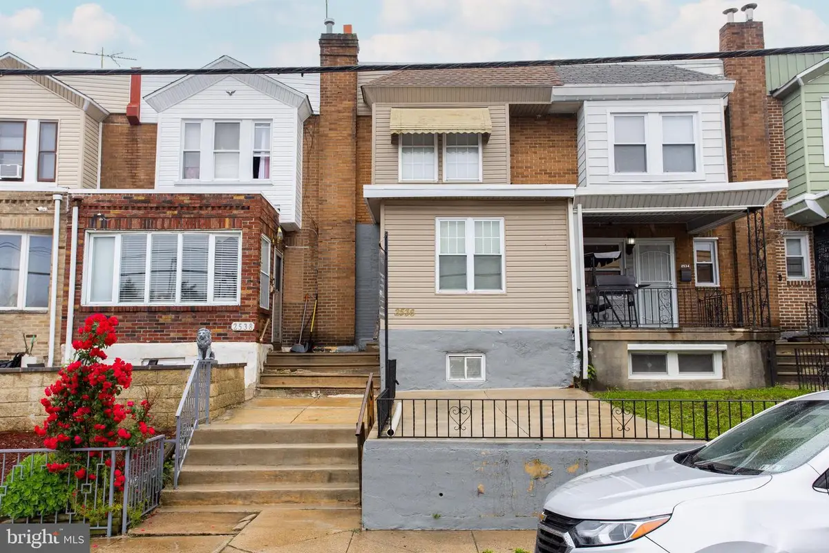 2536 S 74th St, Philadelphia, PA 19153 - #1