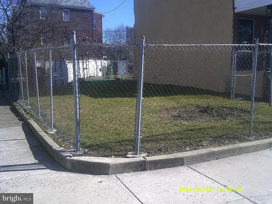 6637 Gerry St, Philadelphia, PA 19138 - #2