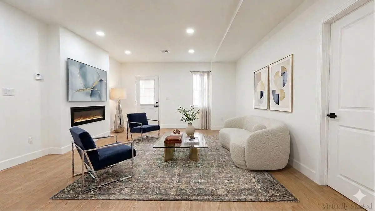 4649 Penn St, Philadelphia, PA 19124 - #1