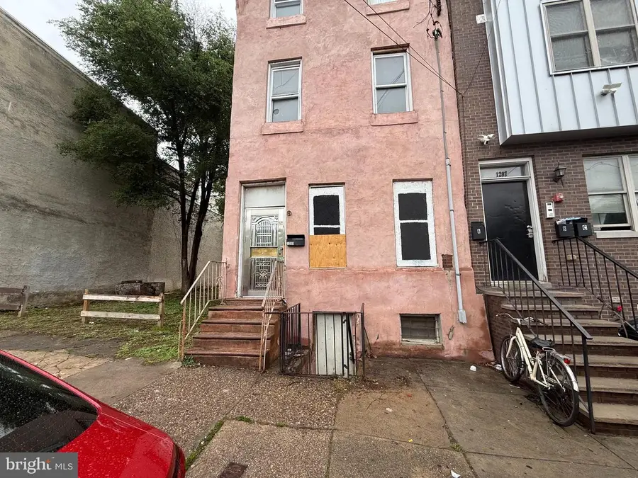 1209 W Susquehanna Ave, Philadelphia, PA 19122 - #3