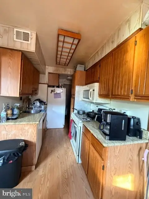 2158 Friendship St, Philadelphia, PA 19149 - #3