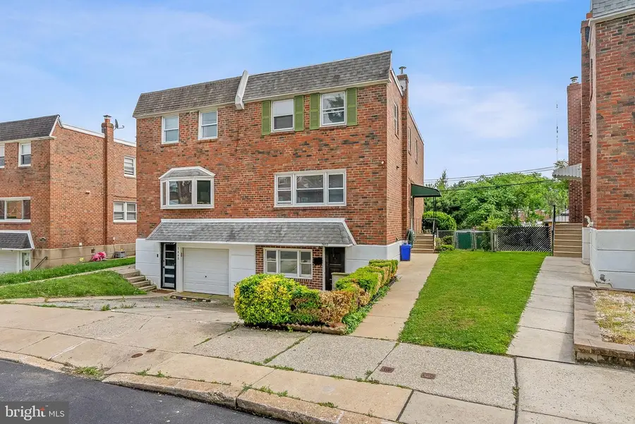 7450 Hill Rd, Philadelphia, PA 19128 - #2