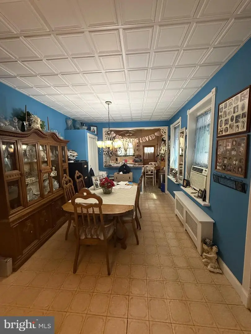 2533 S 15th St, Philadelphia, PA 19145 - #3