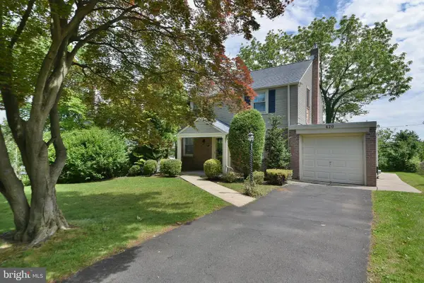 420 Forest Hills Ave, PHILADELPHIA, PA 19116