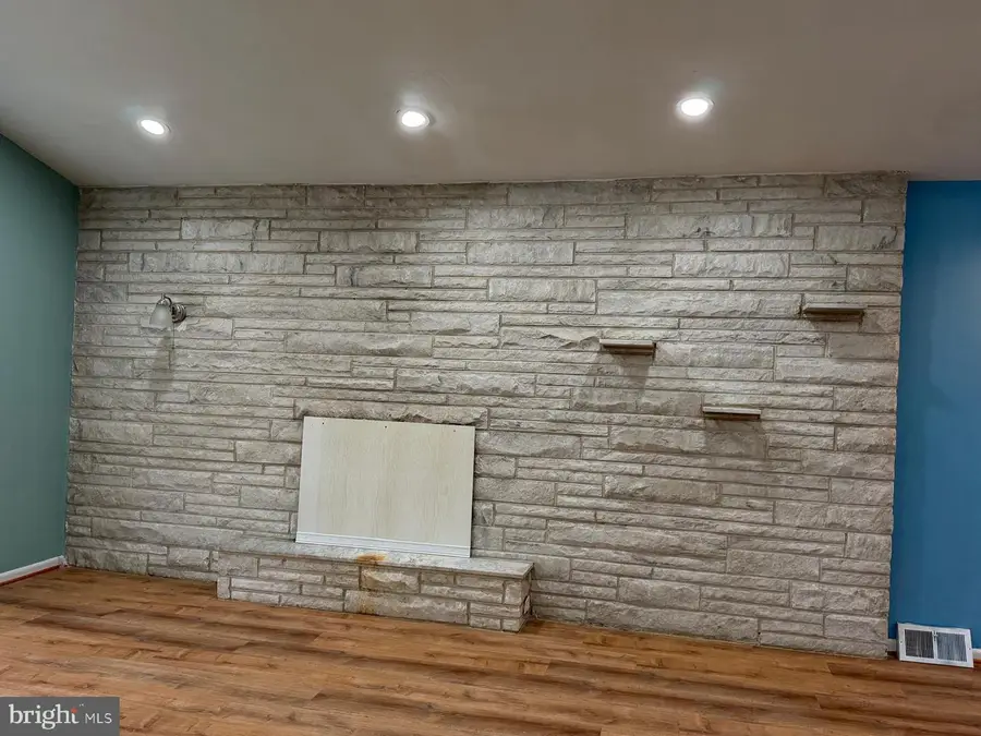 9131 Bustleton Ave, Philadelphia, PA 19115 - #2