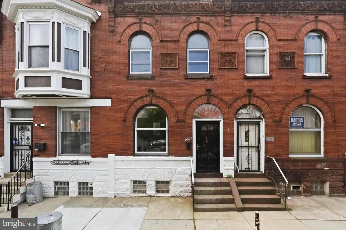 2304 Nicholas St, Philadelphia, PA 19121 - #1