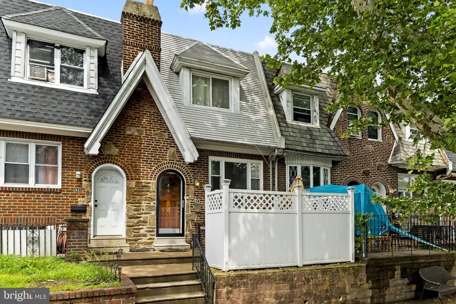 923 Anchor St, Philadelphia, PA 19124 - #2