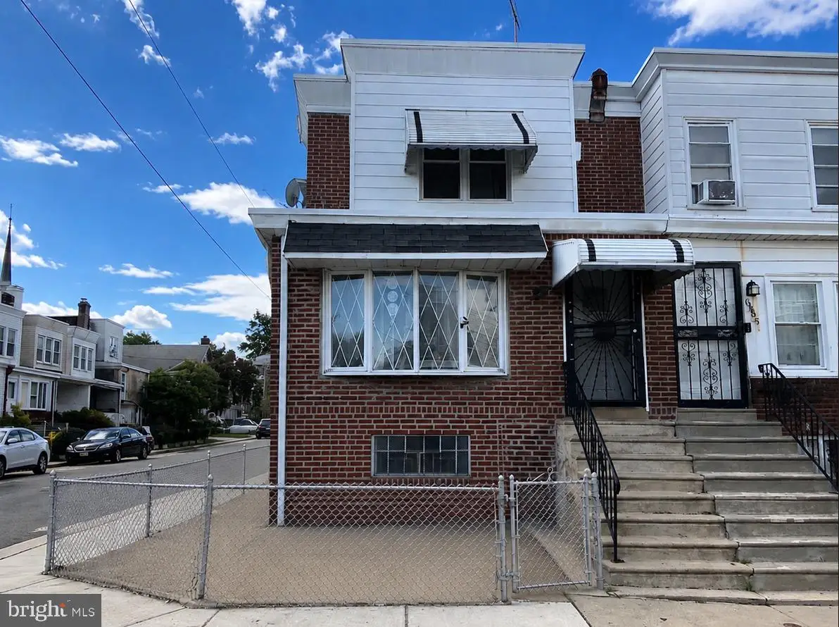 6935 Garman St, Philadelphia, PA 19142 - #1