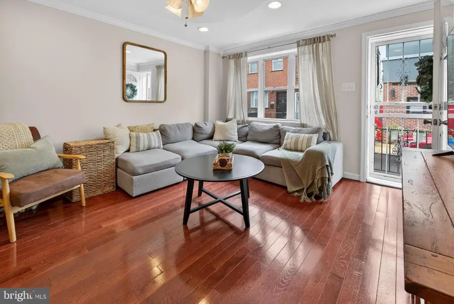 941 Sigel St, Philadelphia, PA 19148 - #3