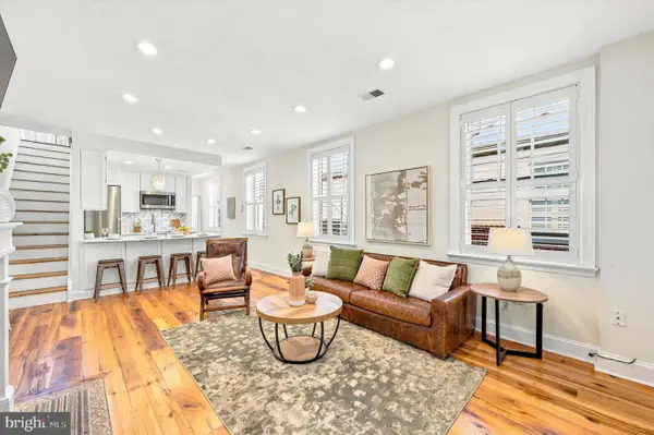 328 Spruce St #5, PHILADELPHIA, PA 19106