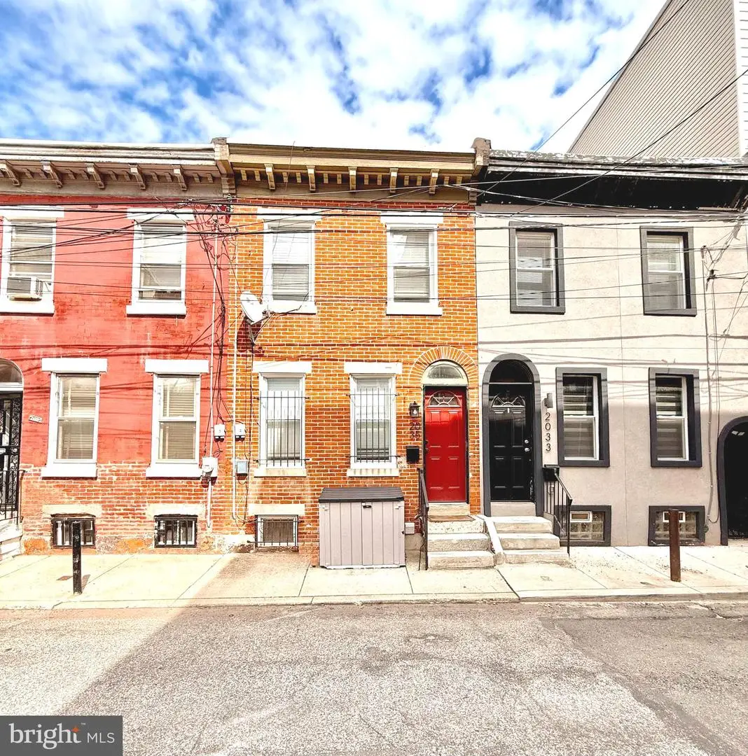 2035 N Hope St, Philadelphia, PA 19122 - #1