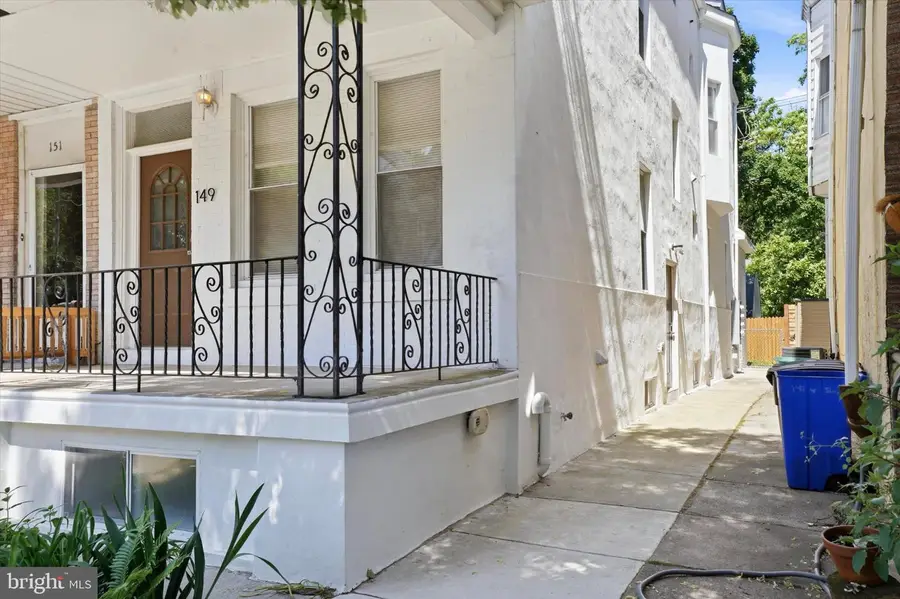 149 W Sharpnack St #3, Philadelphia, PA 19119 - #3