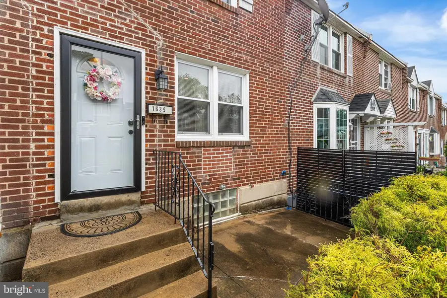 1639 Ashurst Rd, Philadelphia, PA 19151 - #2