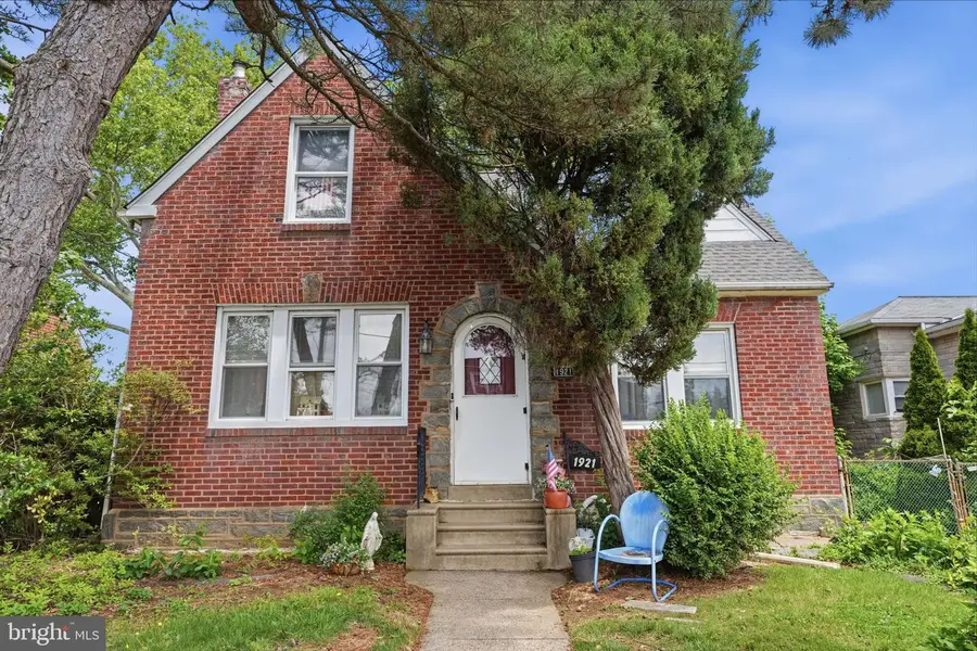 1921 Ripley St, Philadelphia, PA 19111 - #2