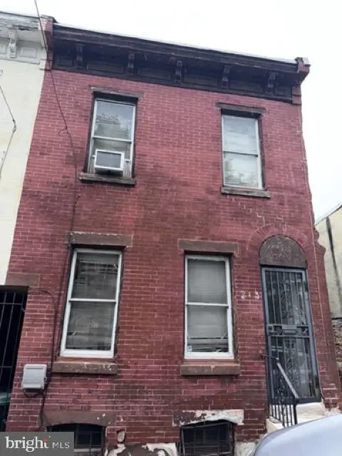 3019 W Dakota St, Philadelphia, PA 19132 - #1