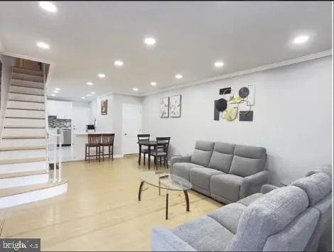 2545 S 9th St, Philadelphia, PA 19148 - #1