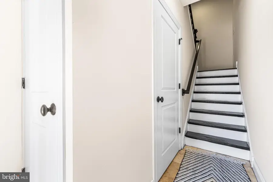 308 Dupont St, Philadelphia, PA 19128 - #2