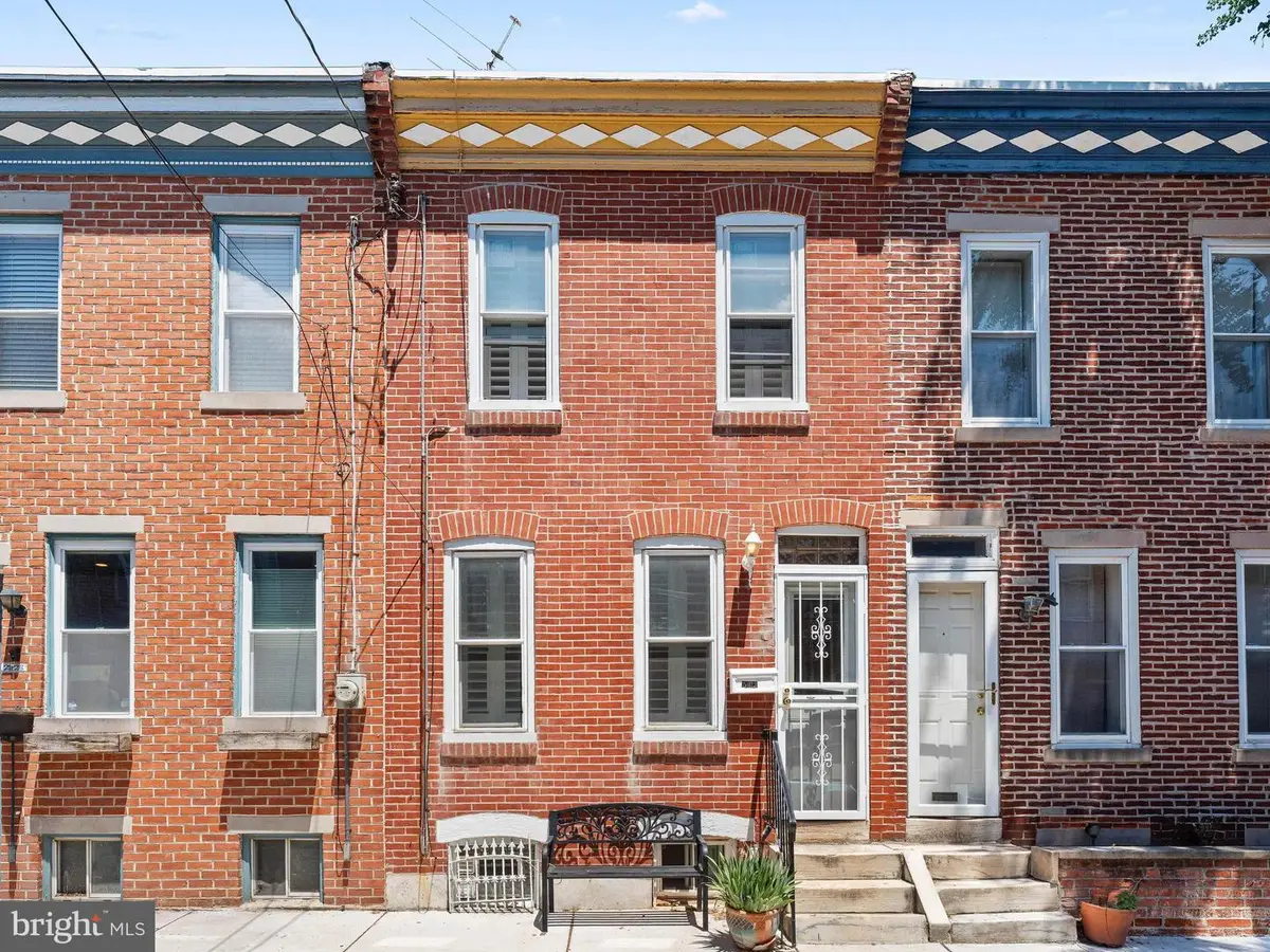 2423 Madison Sq, Philadelphia, PA 19146 - #1