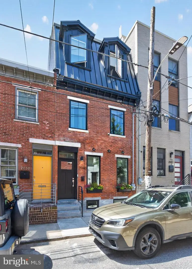 2040 Pemberton St, Philadelphia, PA 19146 - #1