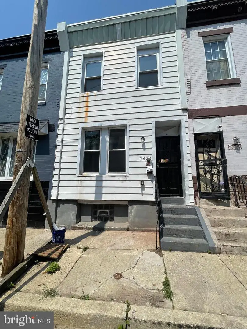 2420 N Garnet St, Philadelphia, PA 19132 - #1