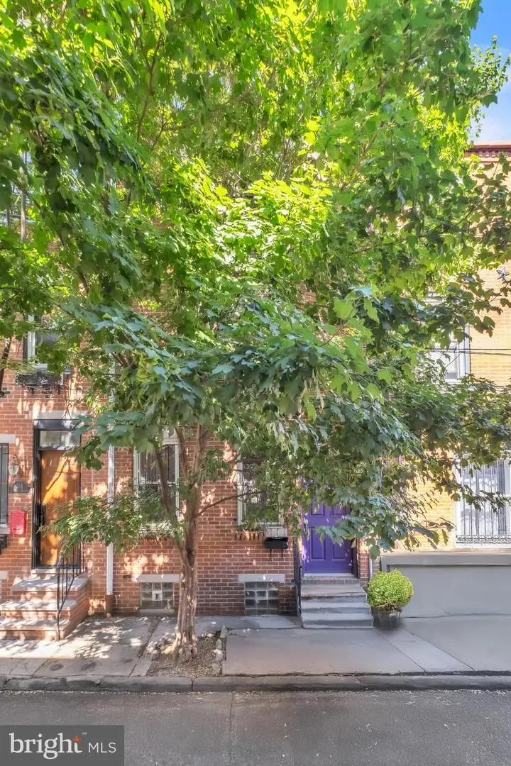 764 S Hicks St, Philadelphia, PA 19146 - #1