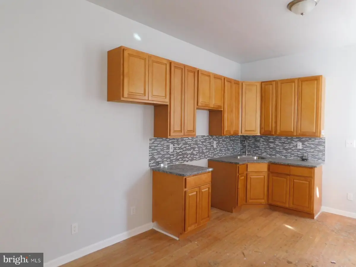2437 N 19th St, Philadelphia, PA 19132 - #1