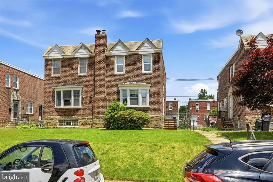 1423 Friendship St, Philadelphia, PA 19111 - #3