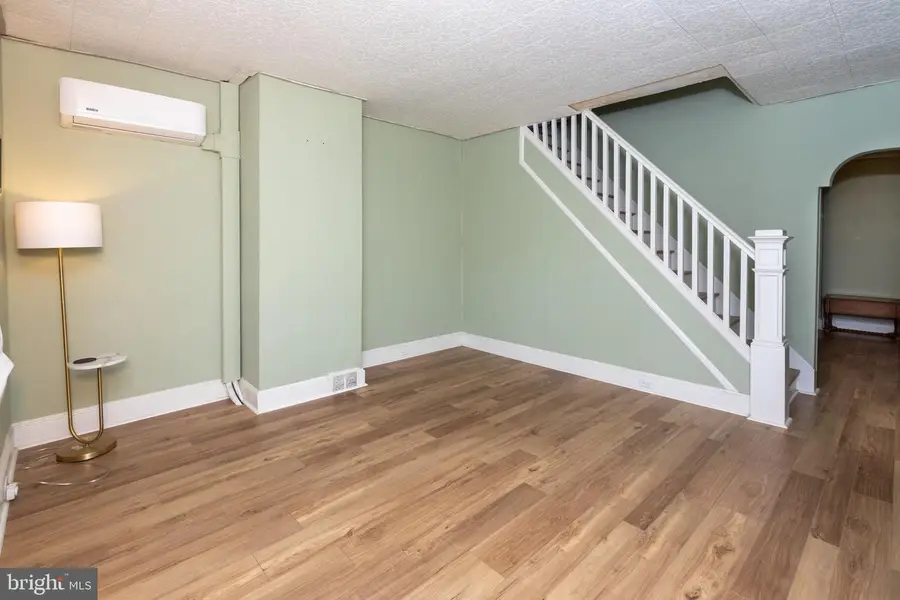 7250 Edmund St, Philadelphia, PA 19135 - #2