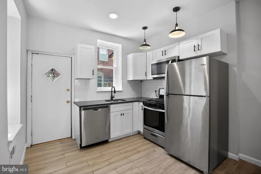 1220 S Peach St, Philadelphia, PA 19143 - #2