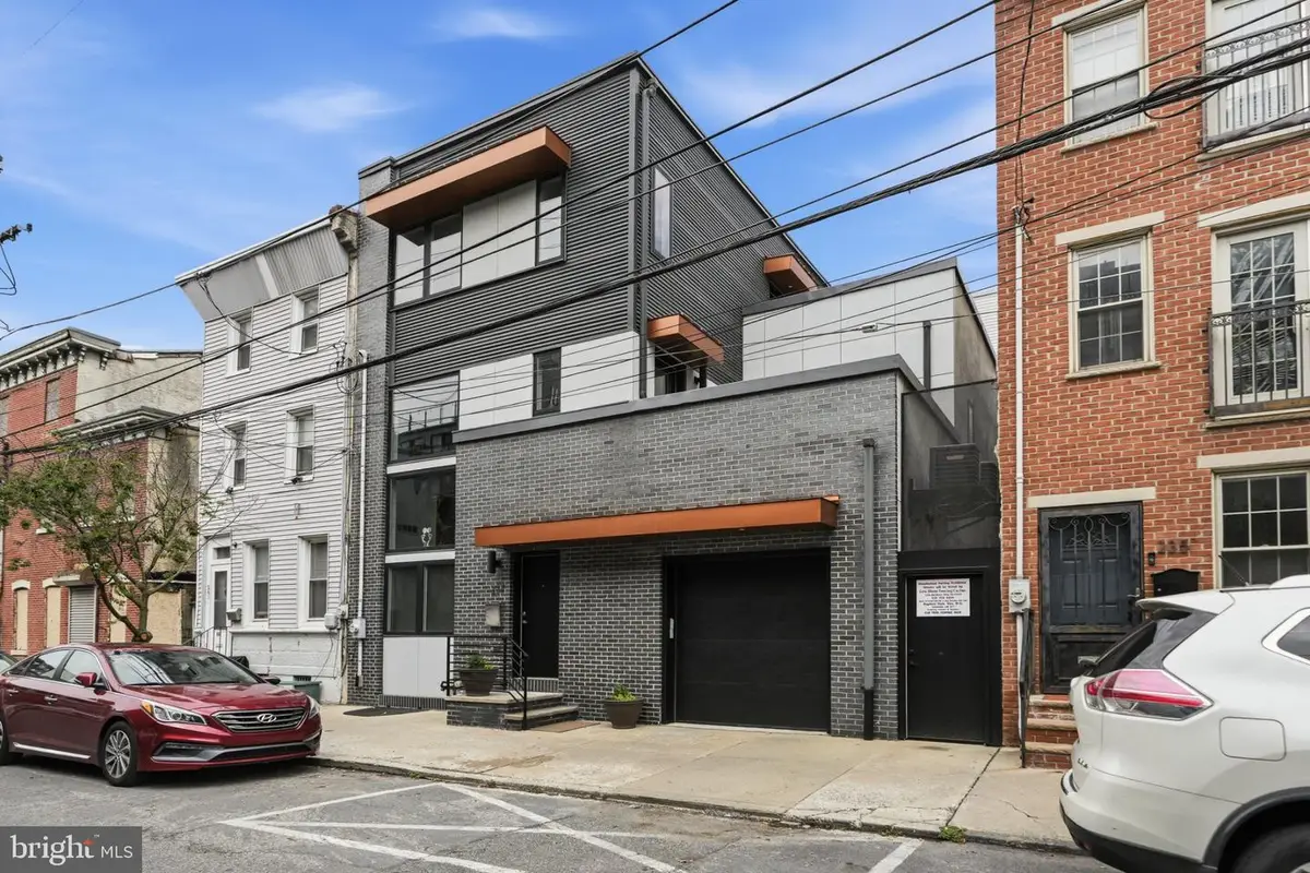 237 W Thompson St, Philadelphia, PA 19122 - #1