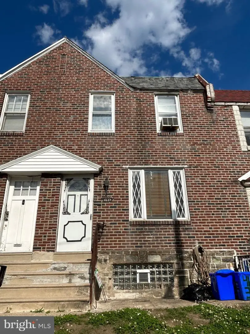 4637 Shelbourne St, Philadelphia, PA 19124 - #1