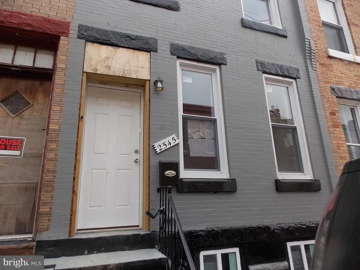 2545 N Natrona St, Philadelphia, PA 19132 - #1