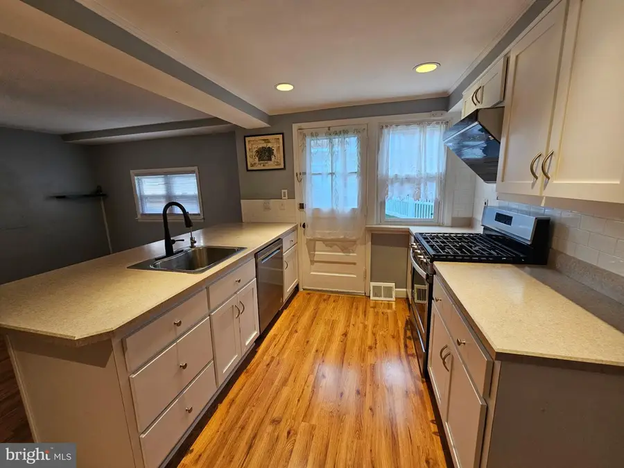 804 Marchman Rd, Philadelphia, PA 19115 - #3