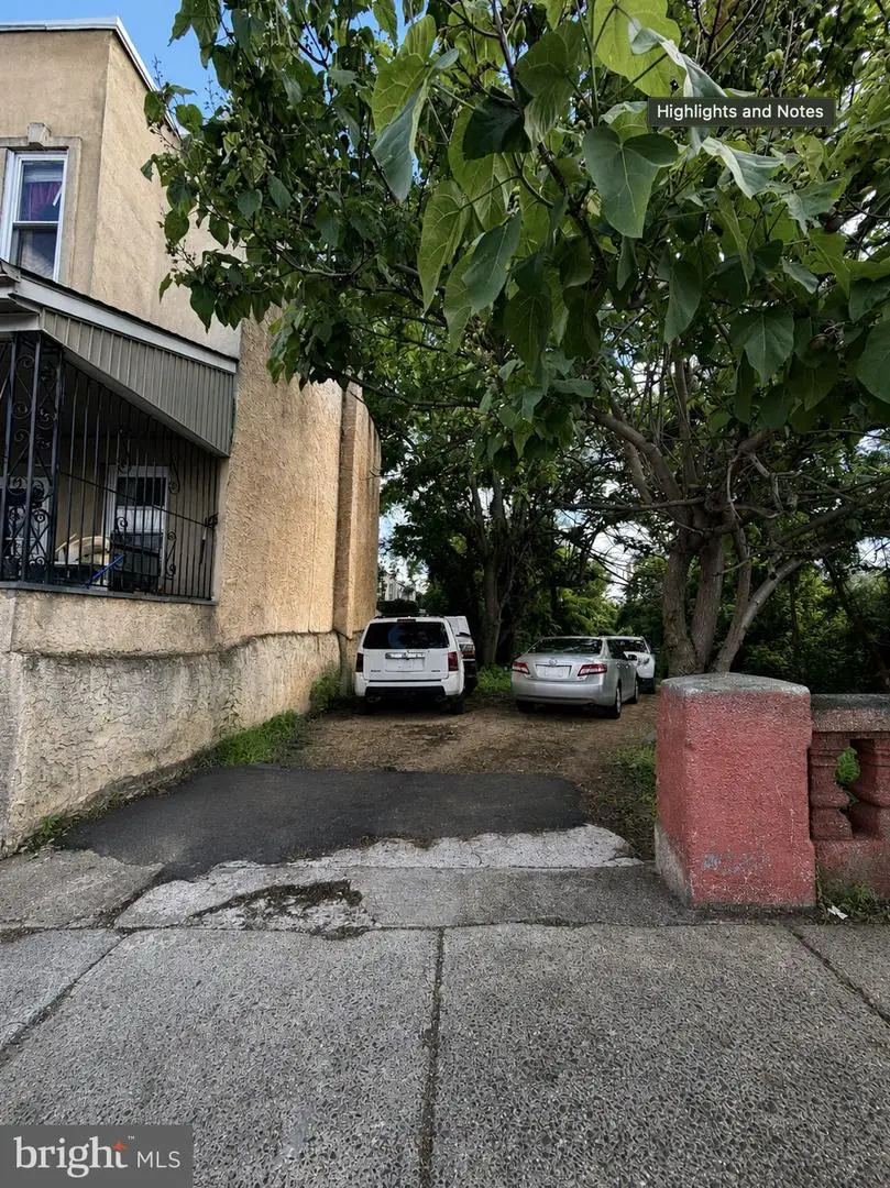 196 W Wyoming Ave, Philadelphia, PA 19140 - #1