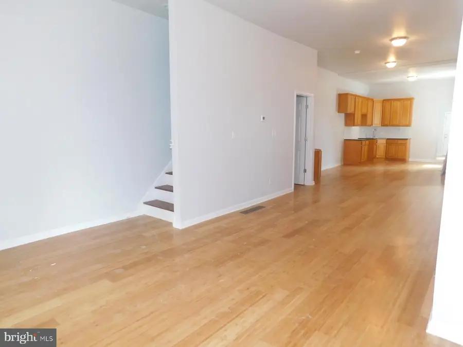 1105 N 42nd St, Philadelphia, PA 19104 - #3