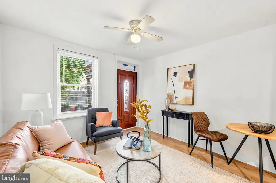 704 Latona St, Philadelphia, PA 19147 - #3