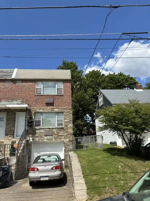 1729 Chandler St, Philadelphia, PA 19111 - #2