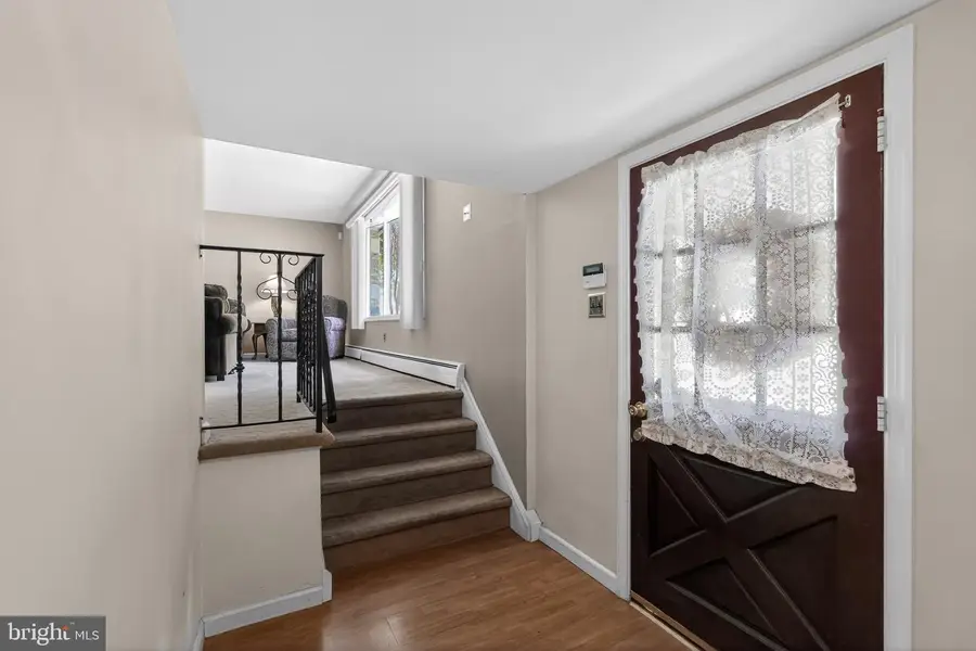 7508 Fowler St, Philadelphia, PA 19128 - #3