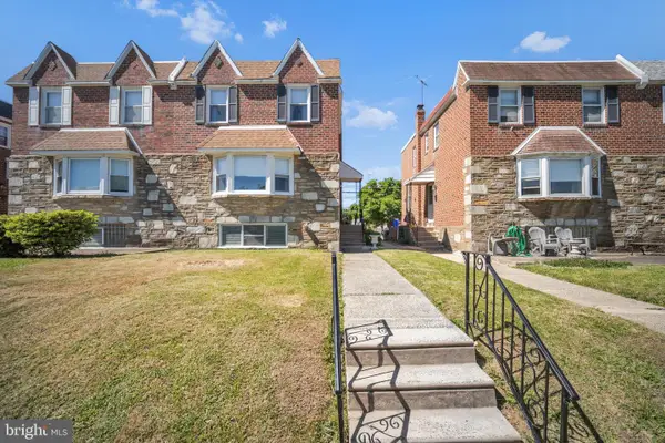2414 Vista St, PHILADELPHIA, PA 19152