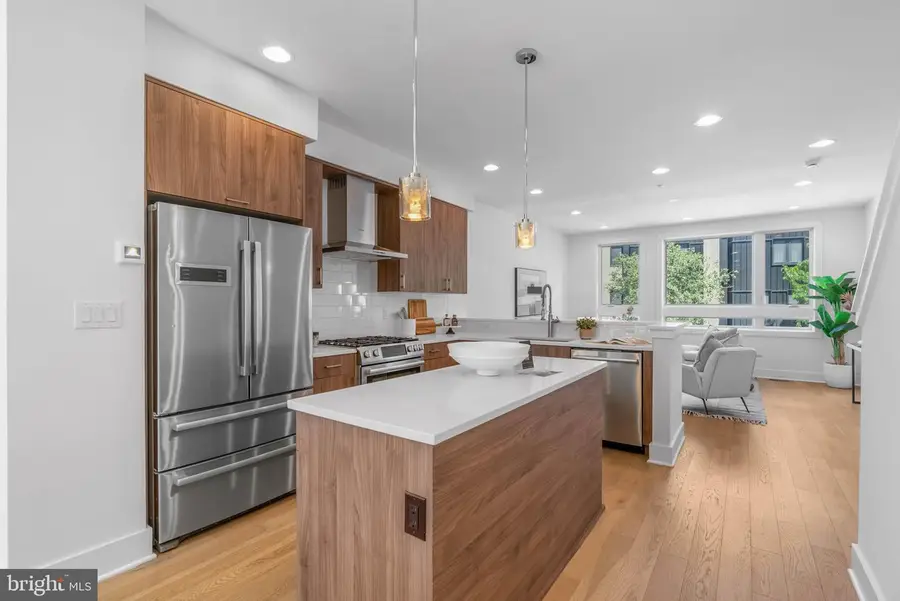 642 N 5th St, Philadelphia, PA 19123 - #2