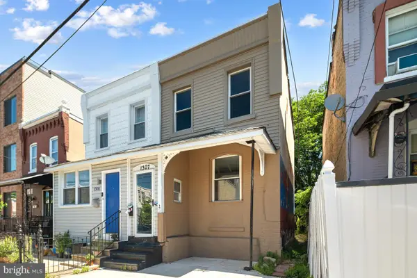 1307 S Hanson St, PHILADELPHIA, PA 19143