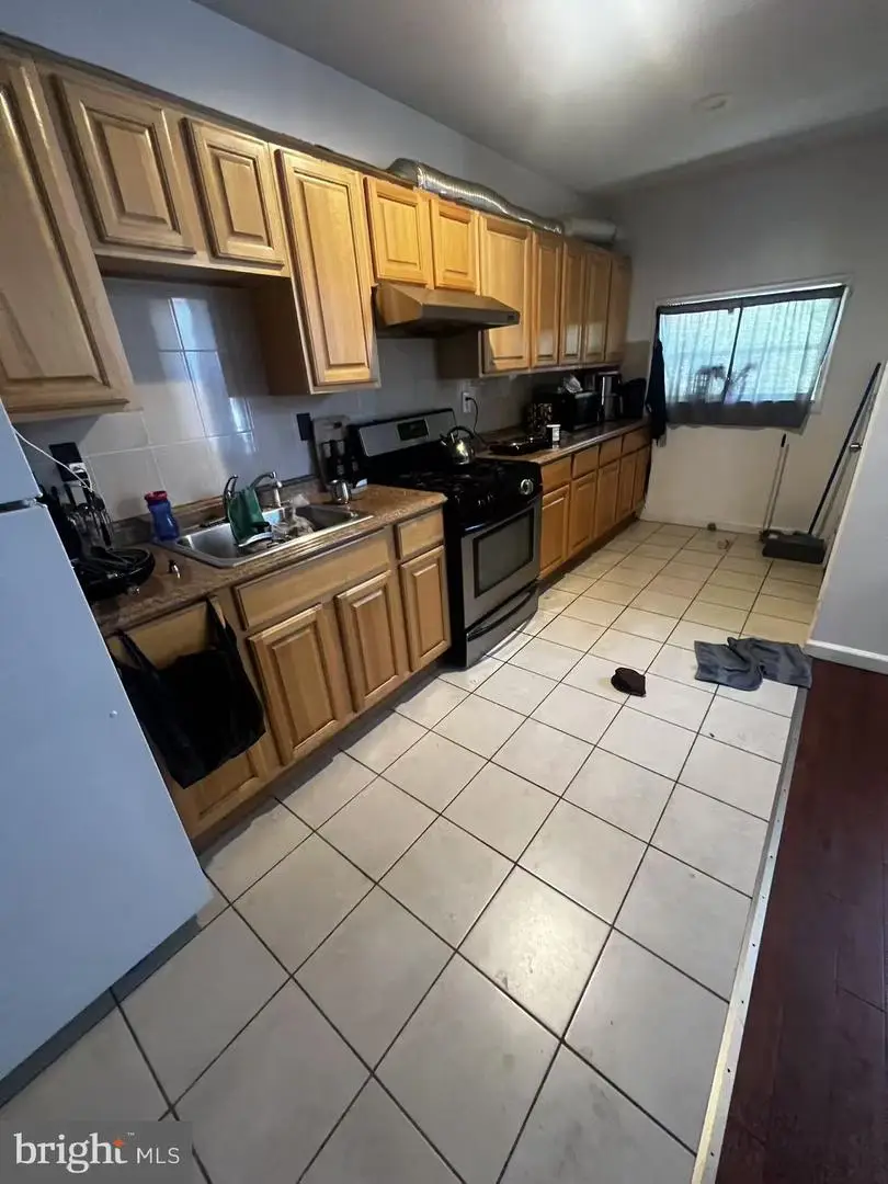 6557 Vandike St, Philadelphia, PA 19135 - #2
