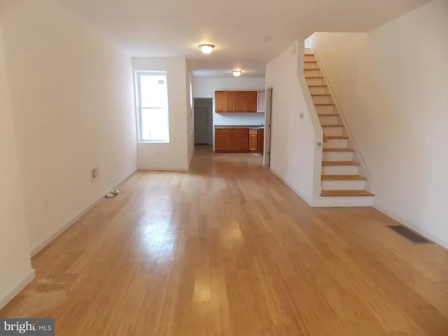 835 N 39th St, Philadelphia, PA 19104 - #3