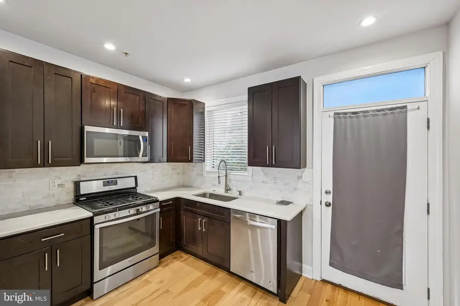1819 Mountain St, Philadelphia, PA 19145 - #2