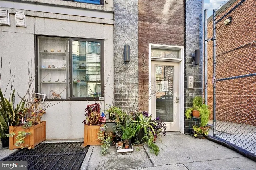 837 N 16th St #4, Philadelphia, PA 19130 - #3
